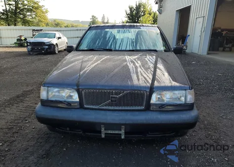 1997 Volvo 850 z USA, uszkodzony, nr VIN YV1LS5547V1384130